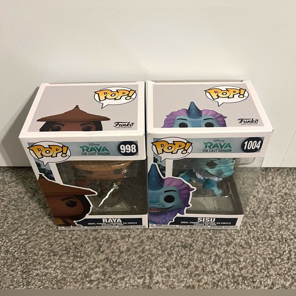 Funko Pop! Disney Raya and the Last Dragon - Raya #998 & Sisu #1004 - Picture 2 of 7
